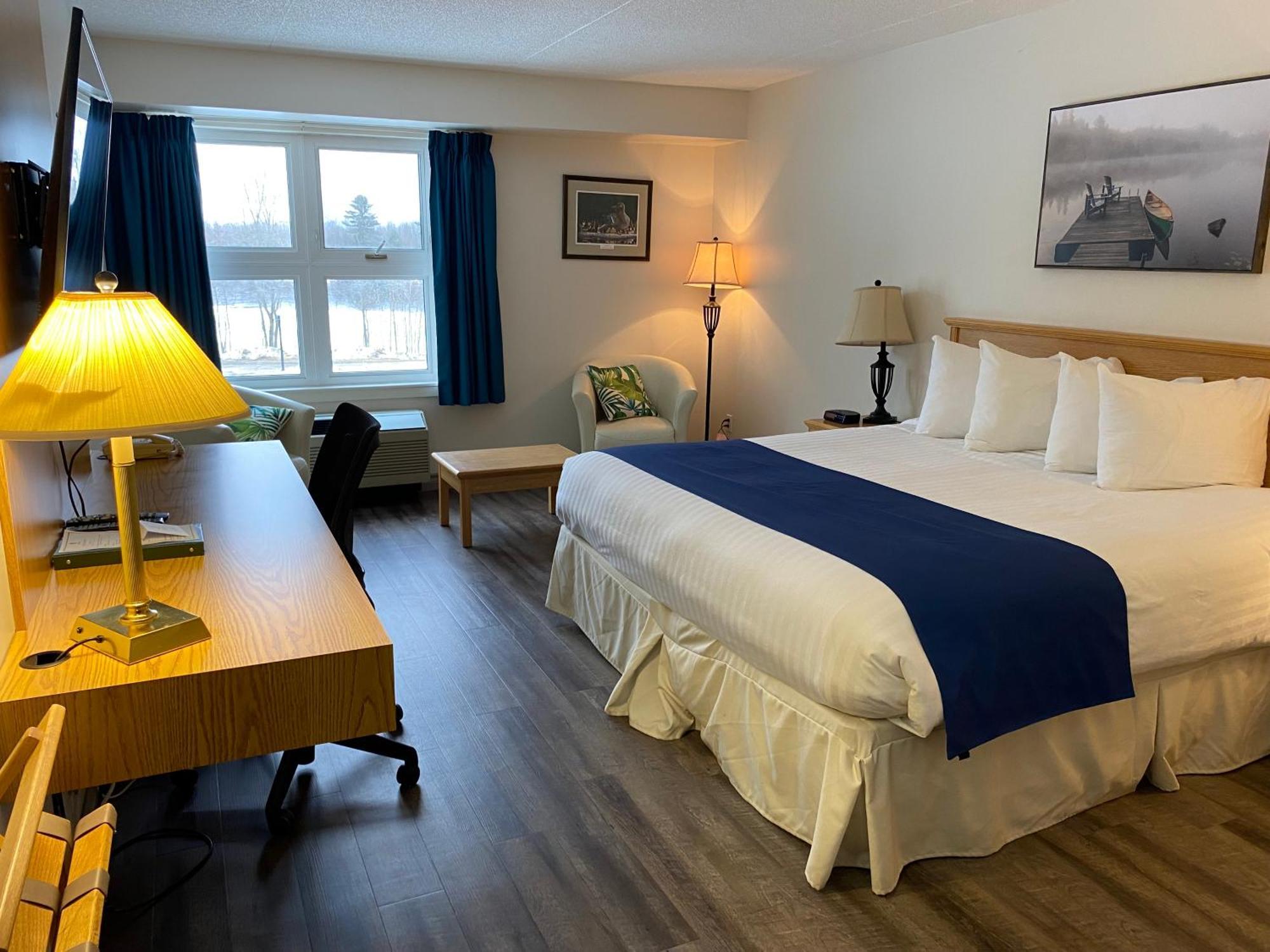 Chateau Logue Hotel Maniwaki Dış mekan fotoğraf